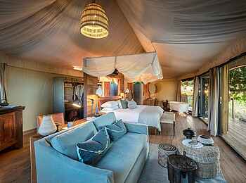 Nyamatusi Mahogany: Family Room