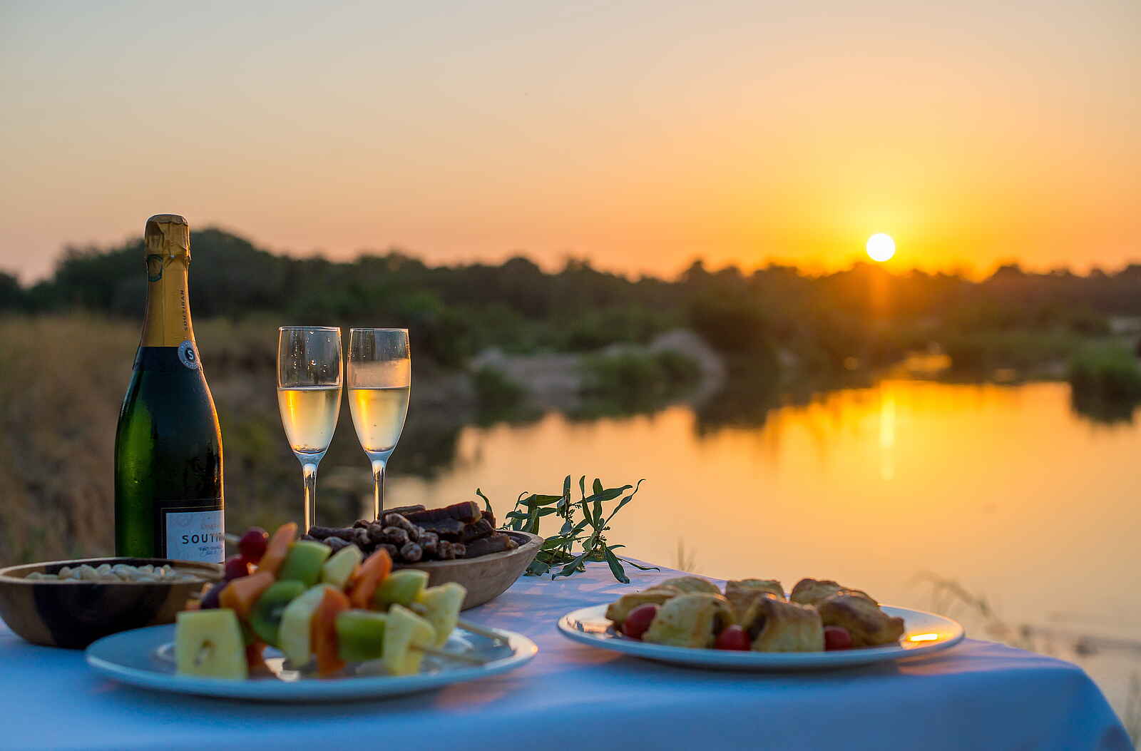 Inyati Game Lodge: Sundowner Inyati Game Lodge: Sundowner