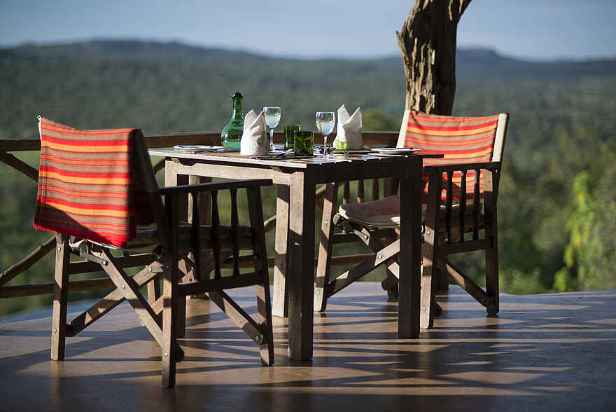 Mihingo Lodge: Dinner Tisch Mihingo Lodge: Dinner Tisch