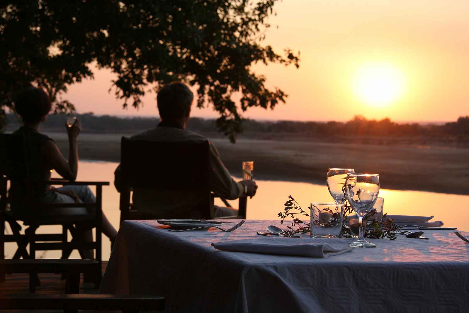 Nkwali Camp: Abendstimmung Nkwali Camp: Abendstimmung