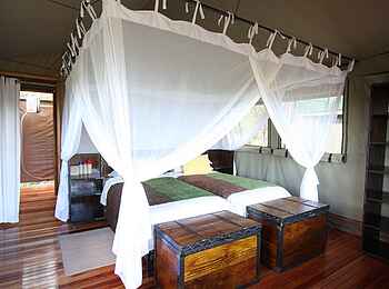 Sango Safari Camp: Himmelbett