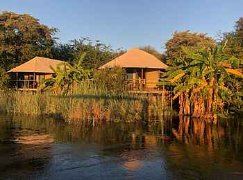 Shametu River Lodge: Blick auf die Bungalows
