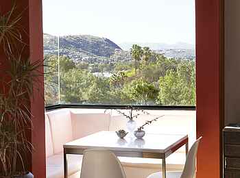 The Olive Exclusive: Restaurant - Tisch mit Blick