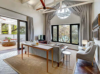 Palm River Hotel: die Lounge der Präsidenten Suite Palm River Hotel: die Lounge der Präsidenten Suite