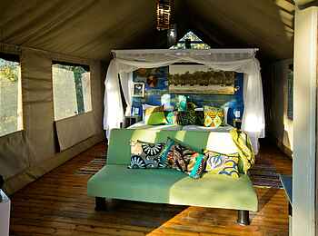 Elephant Pan Camp: Blick ins Zelt Elephant Pan Camp: Blick ins Zelt