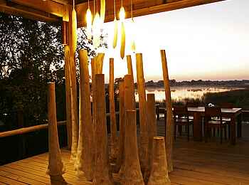 Vumbura Plains Camp: Mokolane-Dekor