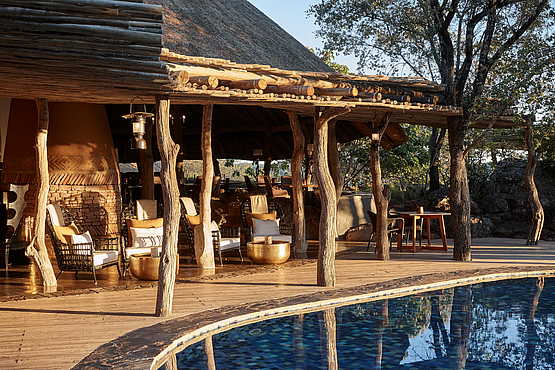 Singita Pamushana Lodge: Am Hauptpool Singita Pamushana Lodge: Am Hauptpool