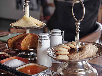 Chem Chem Lodge: Tea Time Chem Chem Lodge: Tea Time