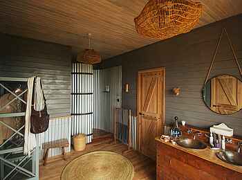 Entamanu Ngorongoro Camp: Gästebad