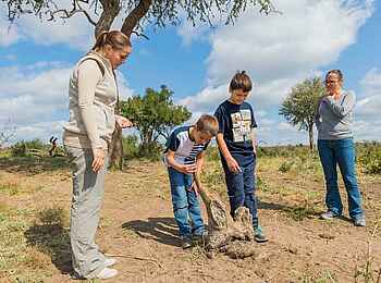 Impodimo Game Lodge: Walking Safari Impodimo Game Lodge: Walking Safari