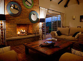 Katambuga House: Am Kamin Katambuga House: Am Kamin