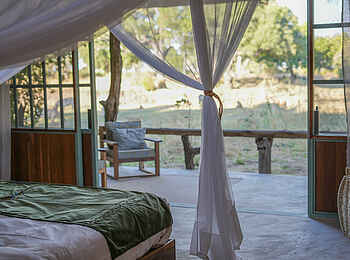 Mwamba Bush Camp: Blick nach draußen Mwamba Bush Camp: Blick nach draußen