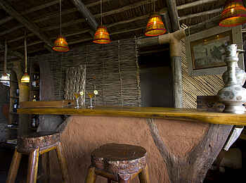 Olduvai Camp: Bar