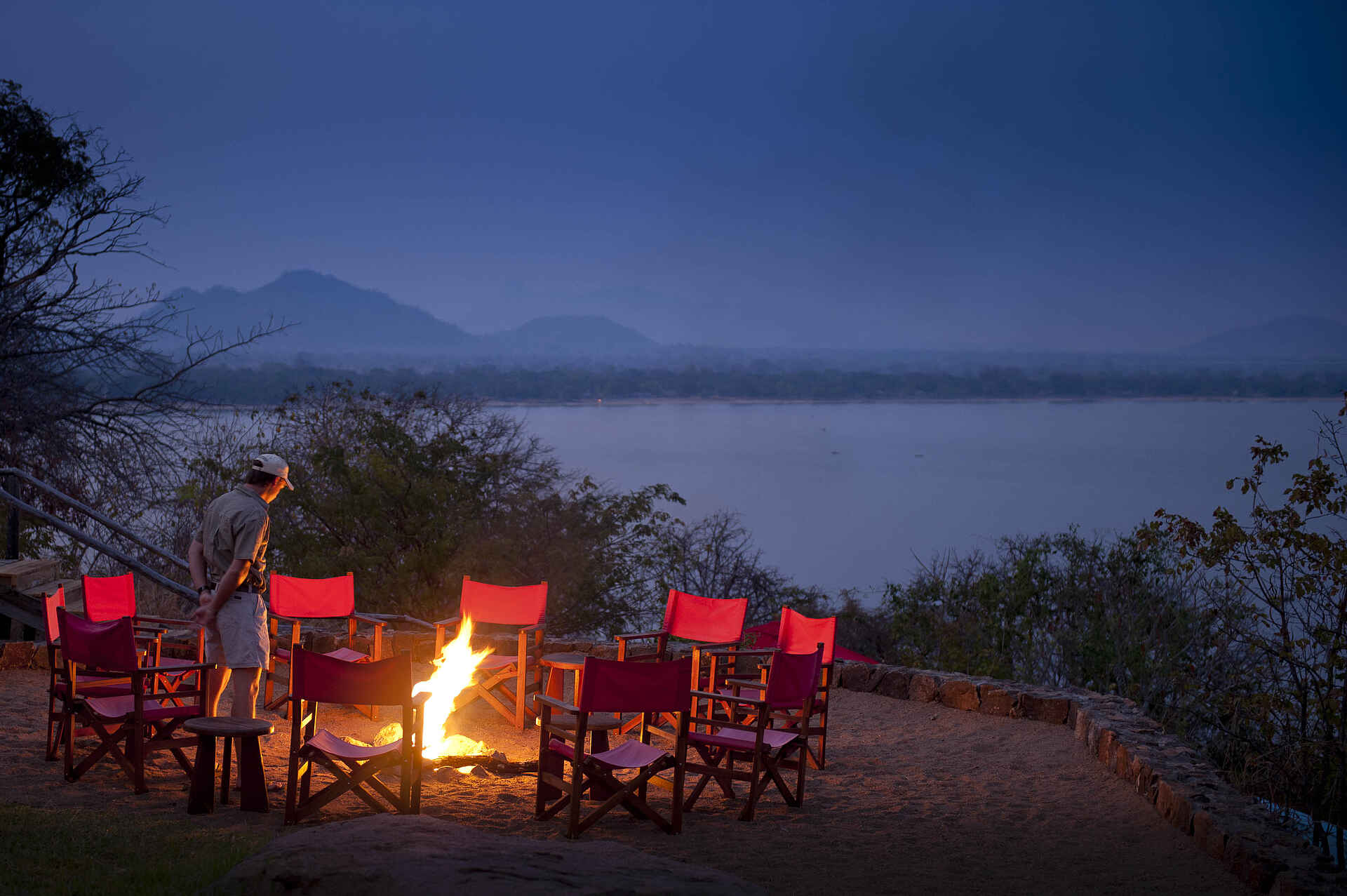 Africa, Lake Malawi, Malawi, Pumulani, Robin Pope Safaris, lodge, Malawisee, Nankumba Peninsula, Pumulani Lodge, Strand, Wassersport, Boma, Feuerplatz, Afrikarma, Afrikarma Safaris, Afrikarma.de