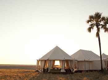 San Camp: Lounge-Zelt