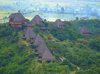 Kyaninga Lodge: Hauptgebäude und 7 Cottages Kyaninga Lodge: Hauptgebäude und 7 Cottages