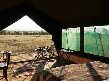 Chaka Camp: Der Blick aus dem Gästezelt auf die private Veranda