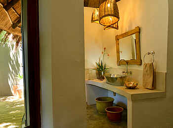 Chobe Bakwena Lodge: Badezimmer