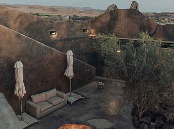 Doro Nawas Camp: An der Boma