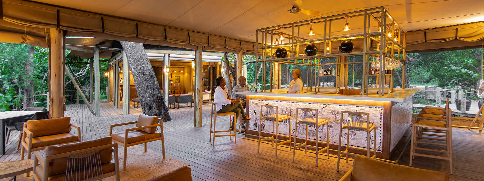 Die Lounge des Duma Tau Camps