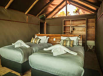 Rra Dinare Camp: Einzelbetten im Kinderschlafzimmer