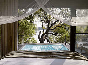 Zambezi Sands Luxury Tented Camp: Luxury Tented Suite Bett
