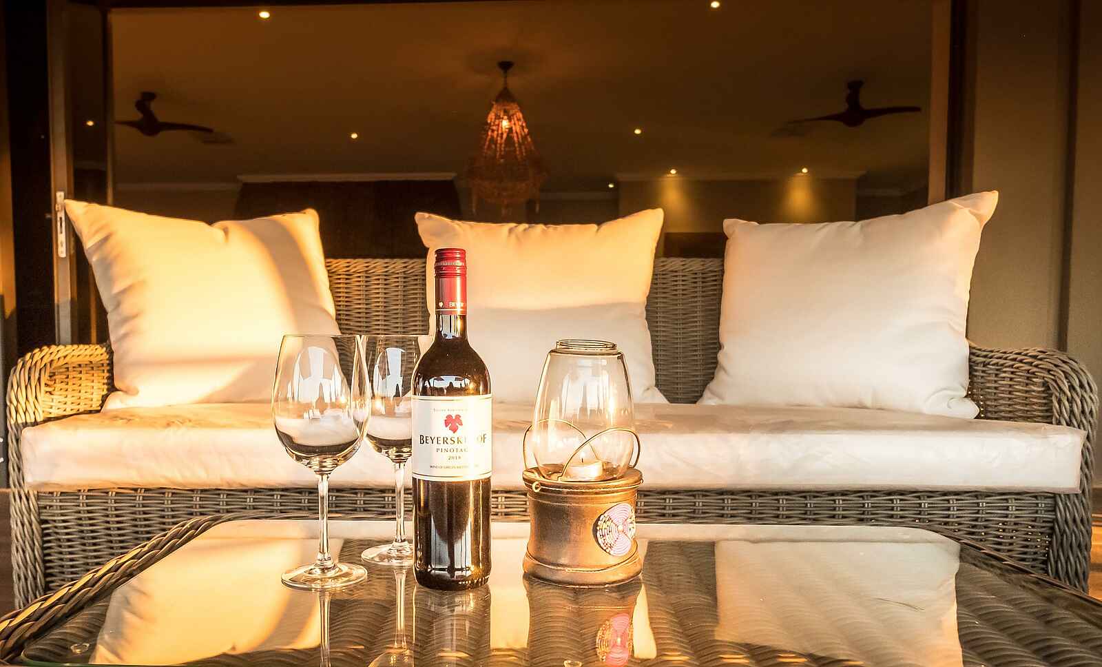 Bagatelle Kalahari Boutique Farmhouse: Sundowner Bagatelle Kalahari Boutique Farmhouse: Sundowner