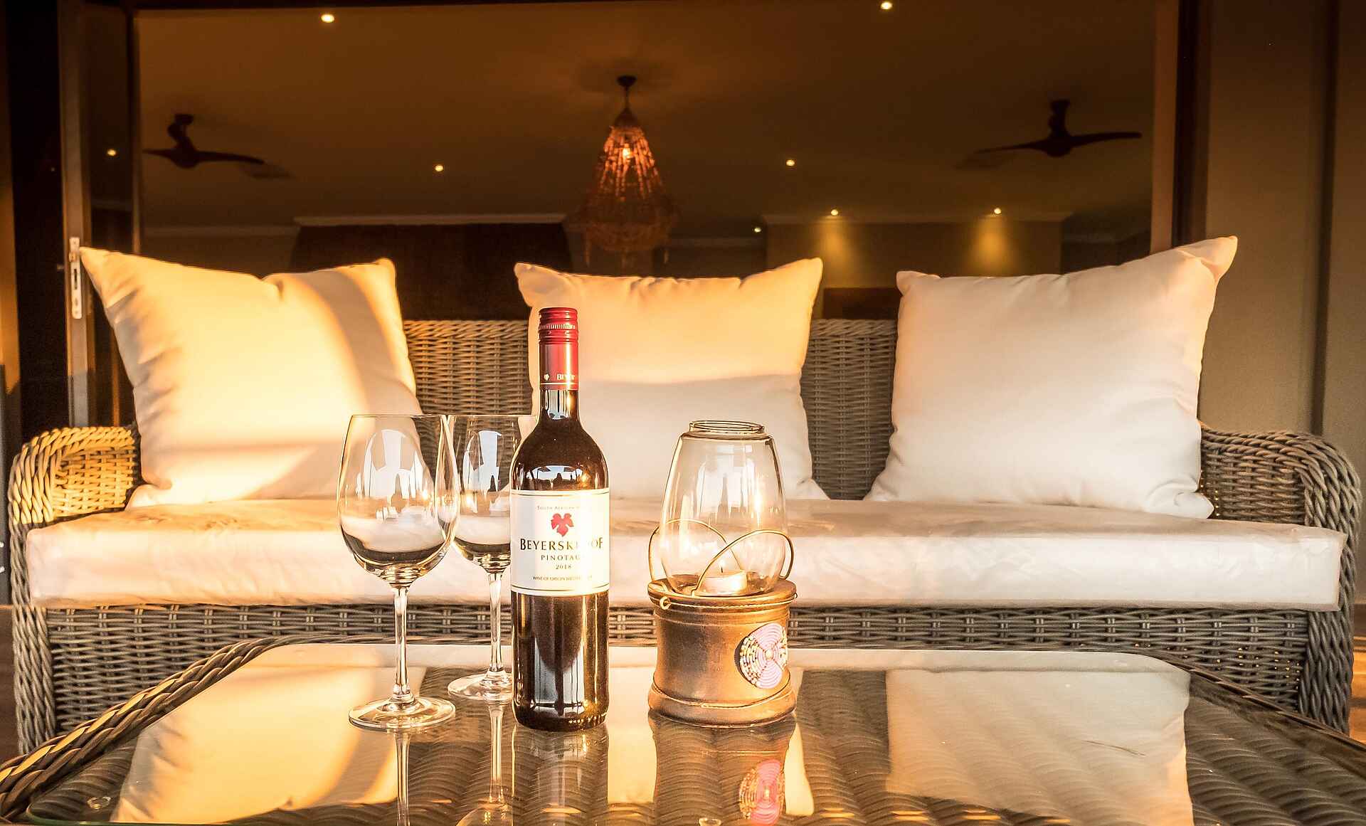 Bagatelle Kalahari Boutique Farmhouse: Sundowner
