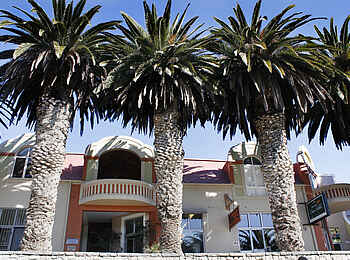 Swakopmund Luxury Suites: Hauptgebäude