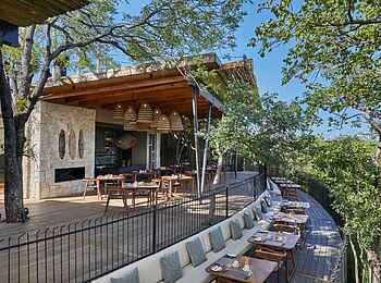 Bupenyu Lodge: Terrasse