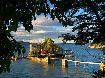 Kaya Mawa: Premium-Room Makengulu