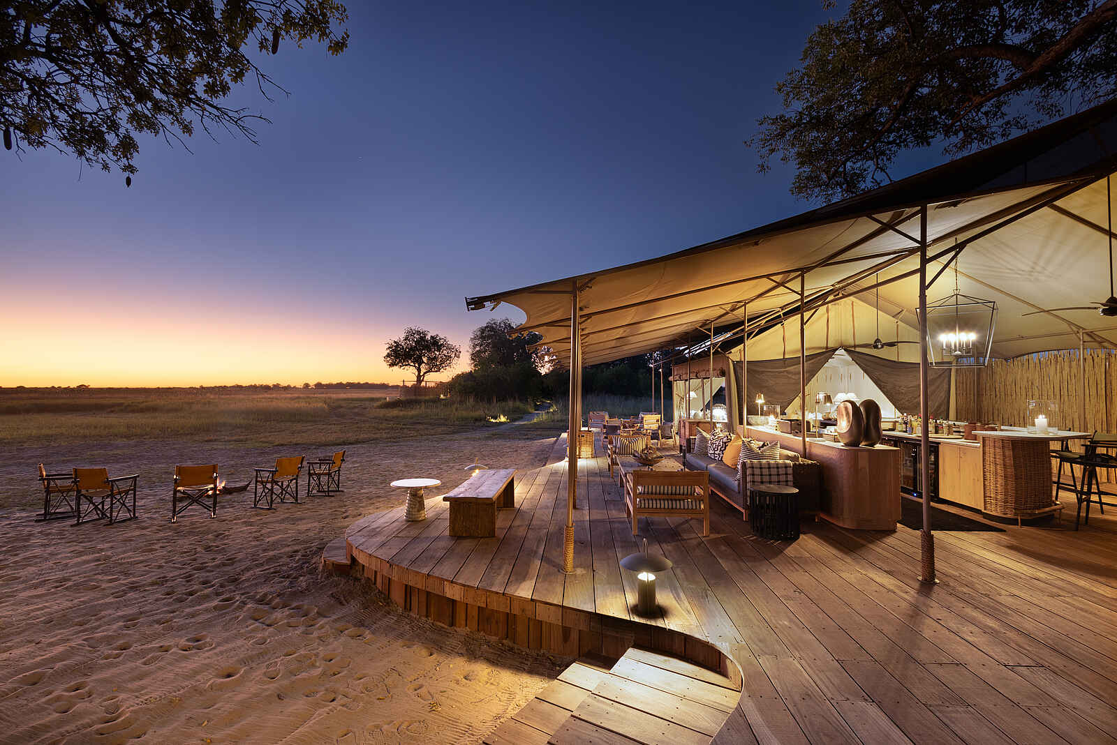 Monachira Camp: Abendstimmung im Camp Monachira Camp: Abendstimmung im Camp