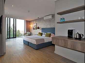 Tree House Boutique Hotel: Lookout Suite Tree House Boutique Hotel: Lookout Suite