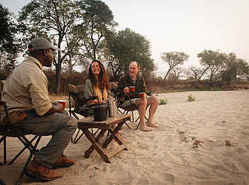 Charlie Ruaha Safari Camp: Kaffee am morgen