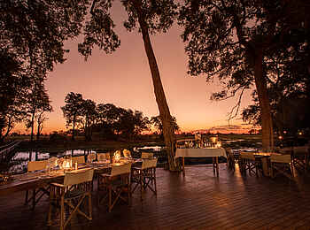 Duba Explorers Camp: Abendstimmung auf der Terrasse