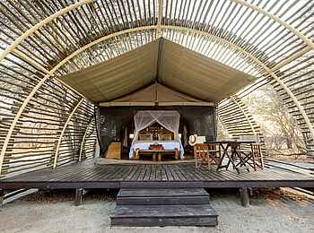 Evolve Back Gham Dhao Lodge: Classic Tent