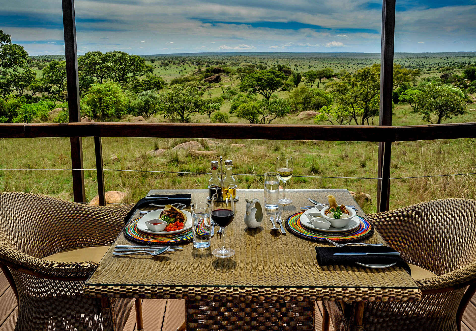 lemala kuria hills, lemala kuria hills bilder, lemala kuria hills lodge, serengeti safari, essen, lunch, speisen