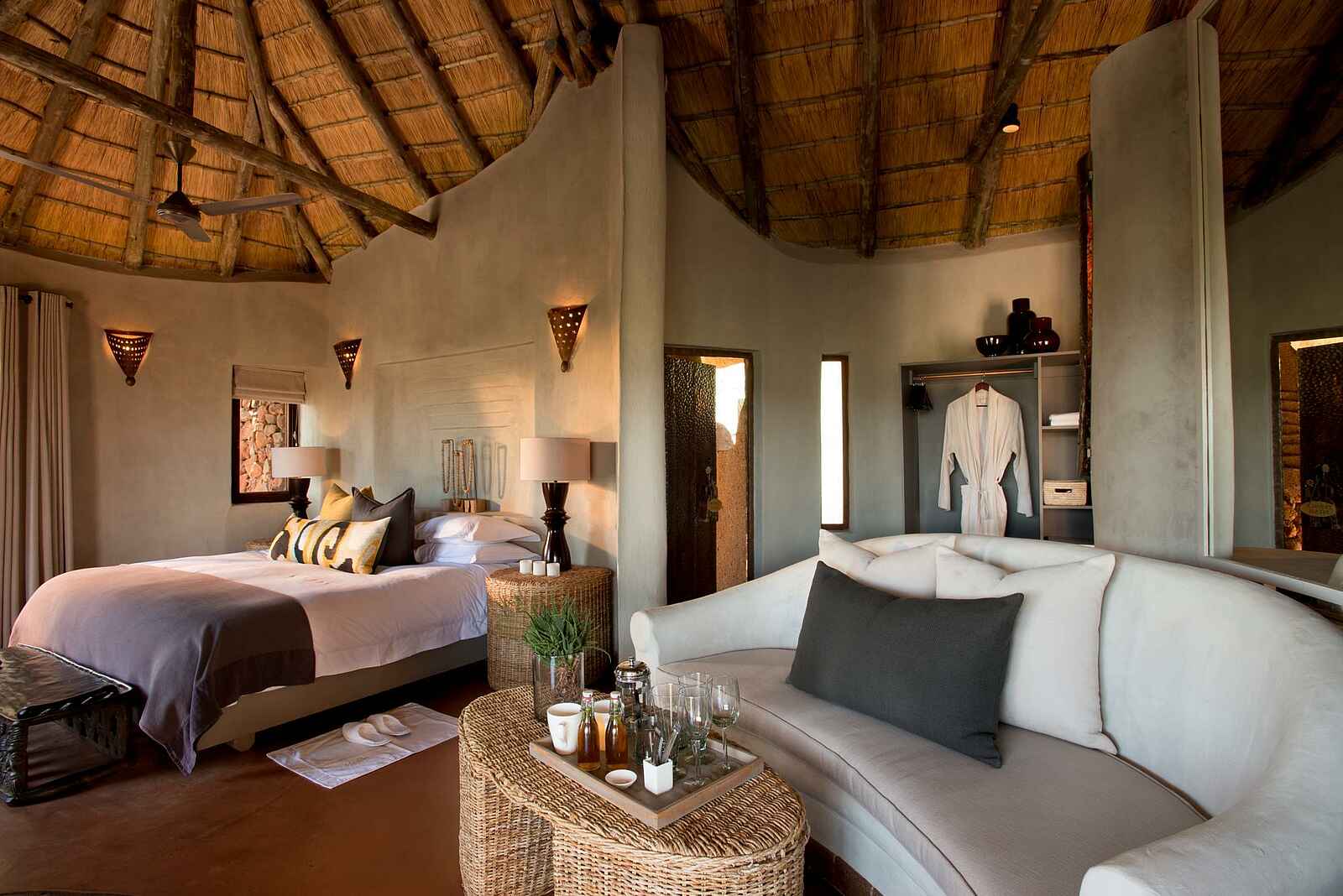 Madikwe Safari Lodge Kopano: Kopano Suite Bett Madikwe Safari Lodge Kopano: Kopano Suite Bett