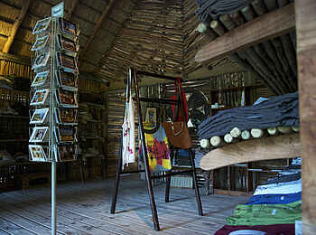 Xakanaxa Camp: Souvenirshop