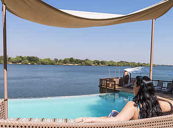 David Livingstone Safari Lodge: Blick vom Infinitypool David Livingstone Safari Lodge: Blick vom Infinitypool