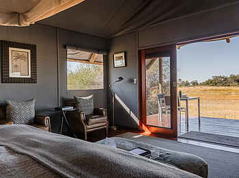 Chitabe Lediba Camp: Family Tent Blick hinaus