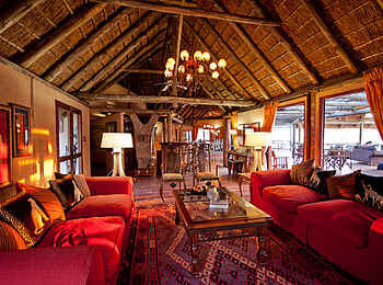 Deception Valley Lodge: Lounge im Haupthaus