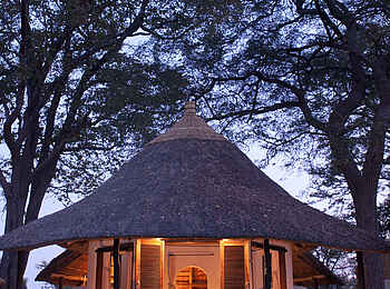 Nsefu Camp: Erleuchtetes Gästechalet