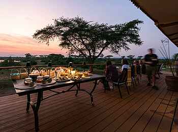The River Station Lodge: Die Terrasse bei Sonnenaufgang The River Station Lodge: Die Terrasse bei Sonnenaufgang