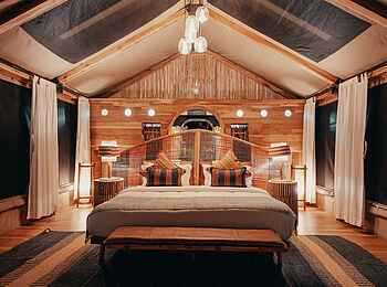 Wayo Manyara Green Camp: Zelt bei Nacht