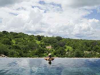 Legendary Mwiba Lodge: Blick vom Pool Legendary Mwiba Lodge: Blick vom Pool