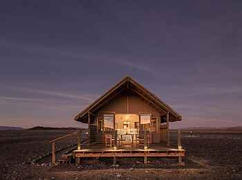 Kulala Desert Lodge: Standard Tent Ansicht