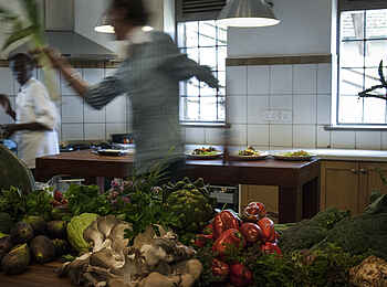 Machweo Wellness Retreat: Frische Produkte in der Küche