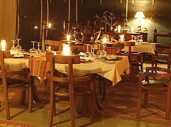 Mara Ngenche Camp: Esstische