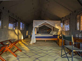 Namoroka Tsingy Camp: Zeltansicht Innen